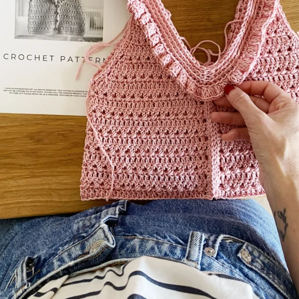 Top Ona baby. Patron de crochet